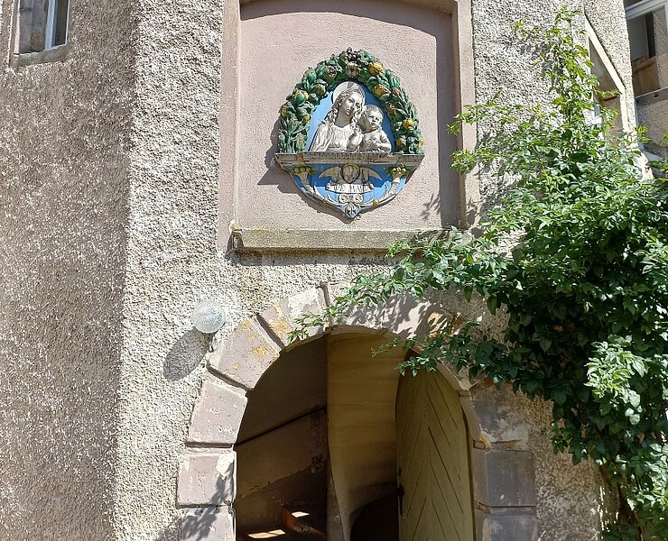 Im Schloss Rothschönberg (Sabine Hönig, Verein Viertes Lichtloch)