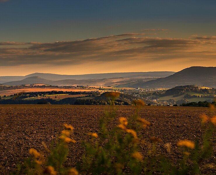 Sonnenuntergang über der eindrucksvollen Landschaft (U. Meinhold)