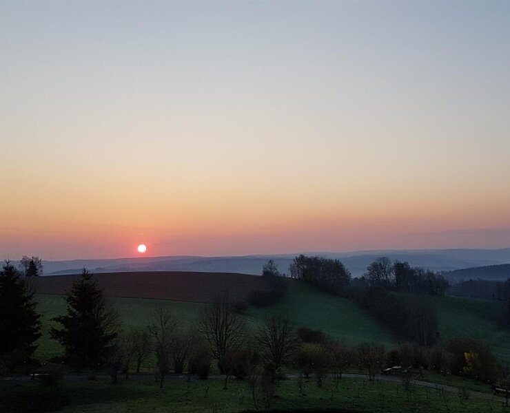 Sonnenaufgang ()