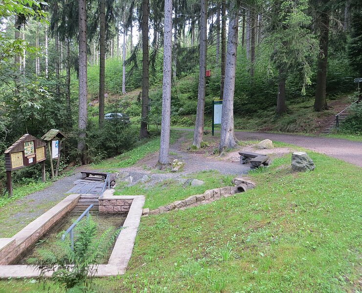 Kneippbecken nahe Hundshübel (Thomas Müller)