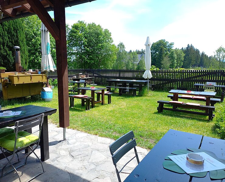 Biergarten (Nadja Jordan)