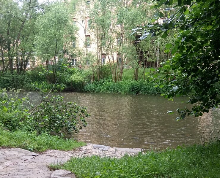 Zugang zur Zschopau (Stadt Zschopau Schloss Wildeck)