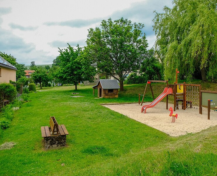 unser Spielplatz ()