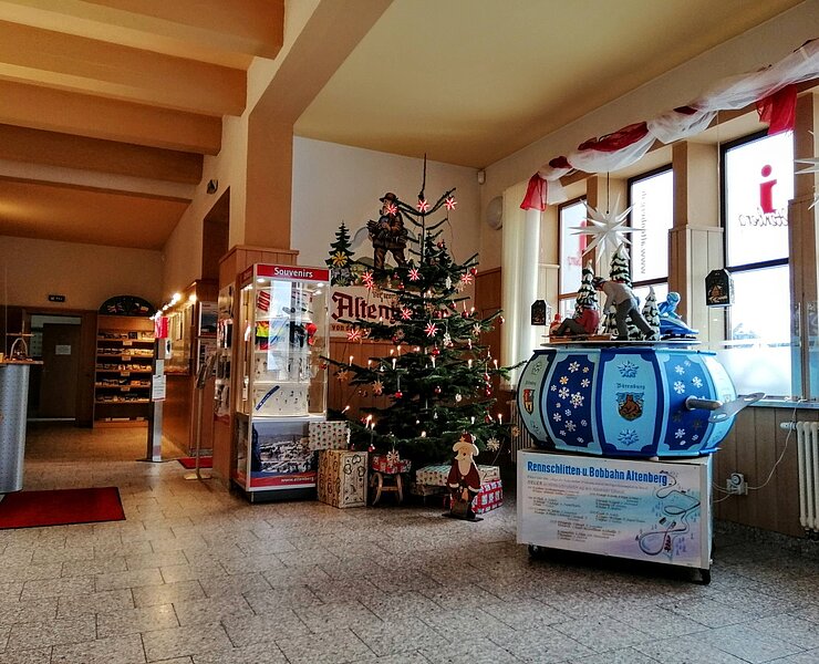Tourist-Information Altenberg in der Weihnachtszeit ()