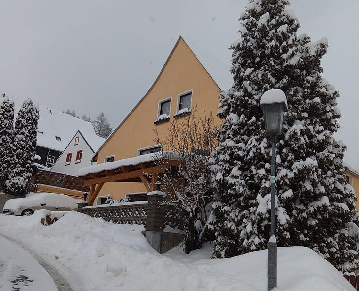 Haus Winter ()
