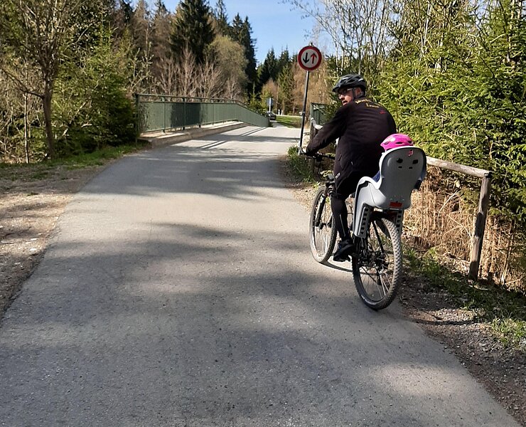 Bahnüberquerung Richtung Muldenberg (Sandra Engelbrecht)