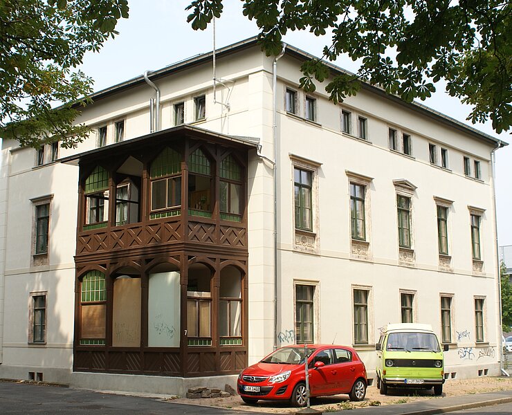 Die Villa Schwalbe ()