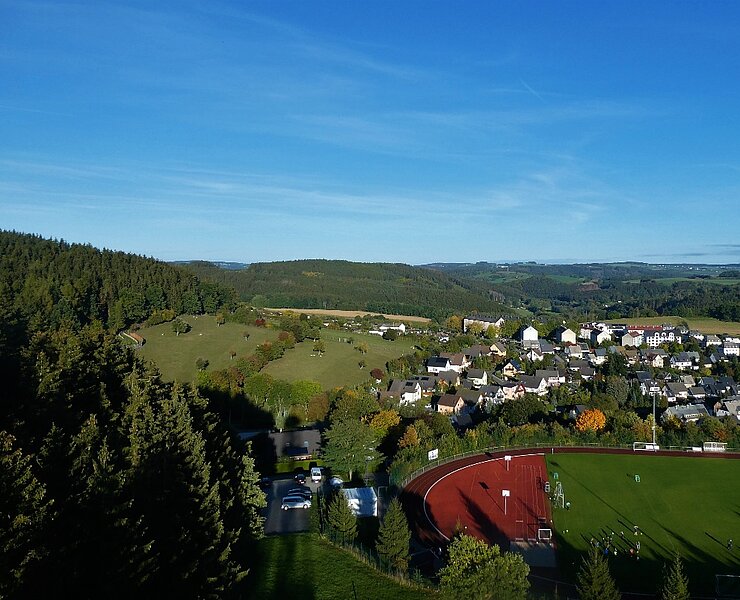 Ausblick vom Gelenauer Aussichtsturm (Kai Härtel, erlebnisschmiede-erzgebirge.de)