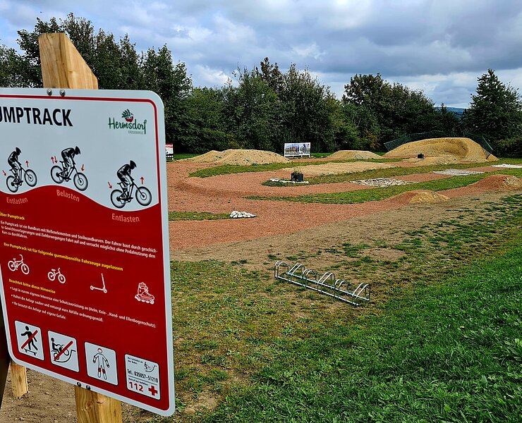 Pumptrack Hermsdorf /Erzgebirge (Dietrich Sonntag )