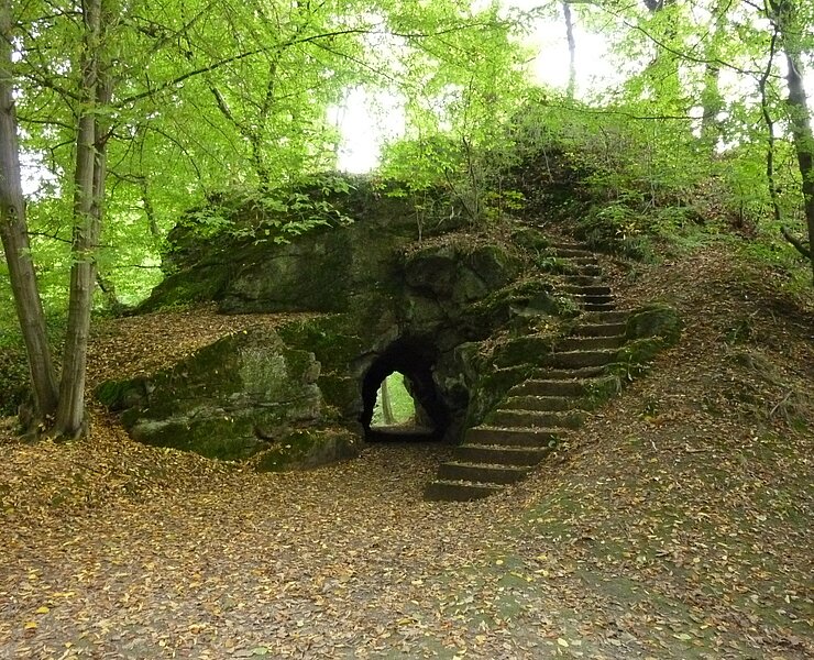 Grotte im Heinrich-Heine-Park Lunzenau (Nadin Poster)