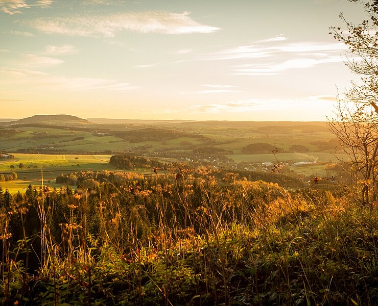 Die schöne Landschaft des Erzgebirges ()