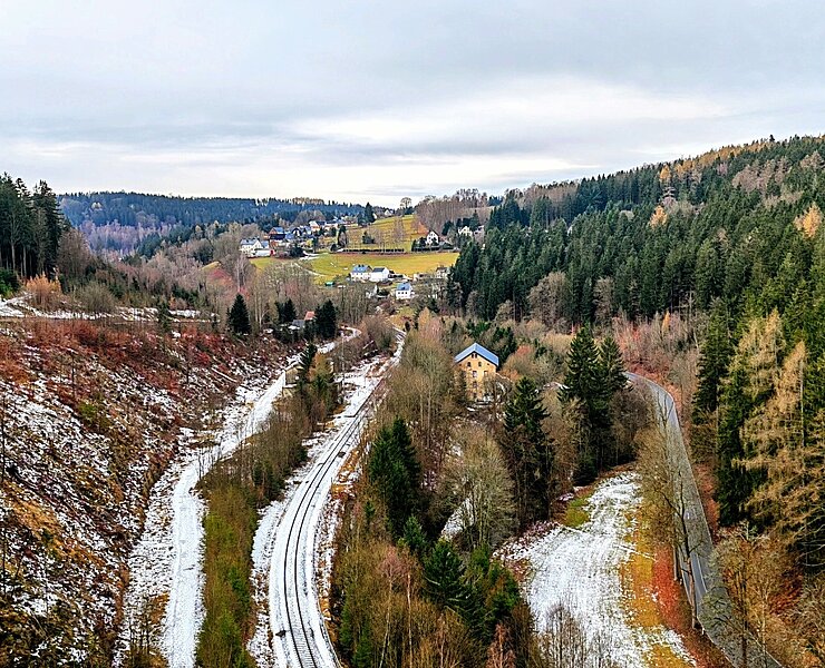 Burgruine Nidberg: Blick nach Rittersberg (Rico Oelmann)