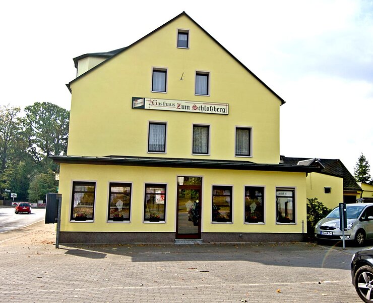 Gasthaus "Zum Schloßberg" ()