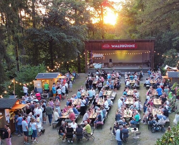 Weinfest auf der Waldbühne Augustusburg ()