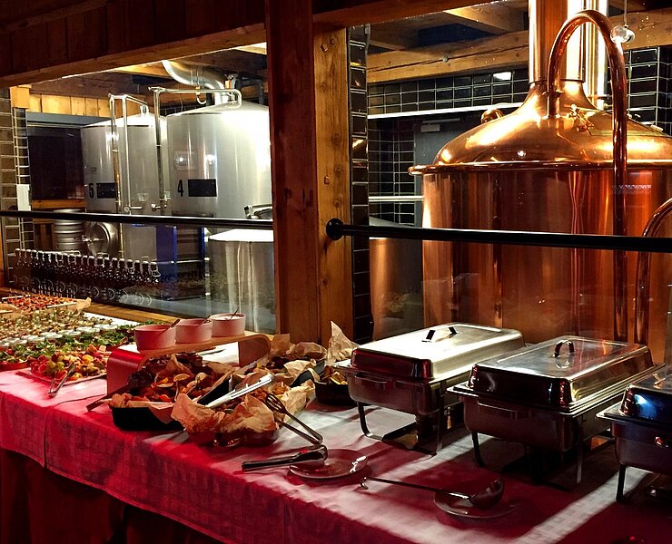 Orlovský Pivovar a Restaurant Cerný Orel ()