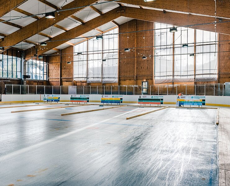 Eishalle Geising (Phillip Maethner)