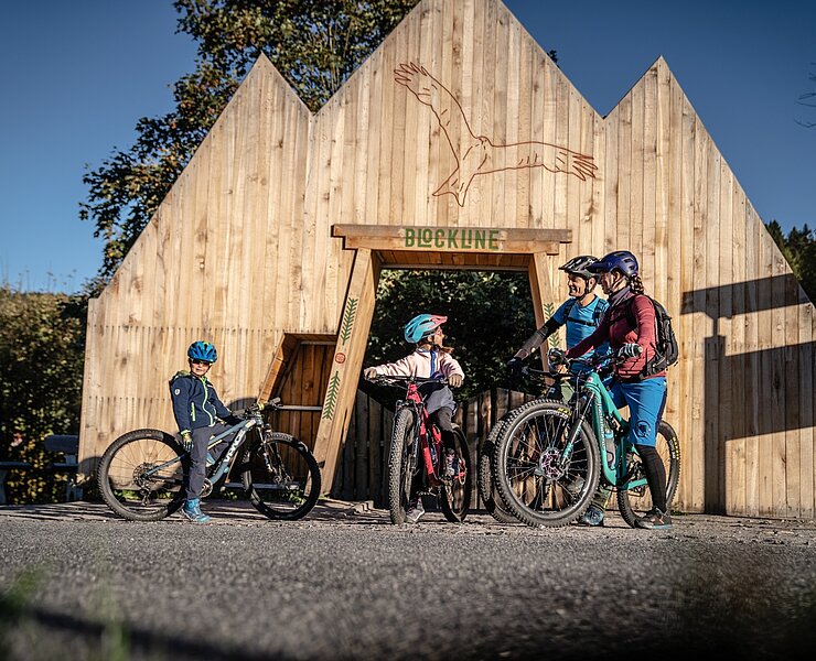 Start-Zielportal Blockline am Haltepunkt Holzhau (Dennis Stratmann)
