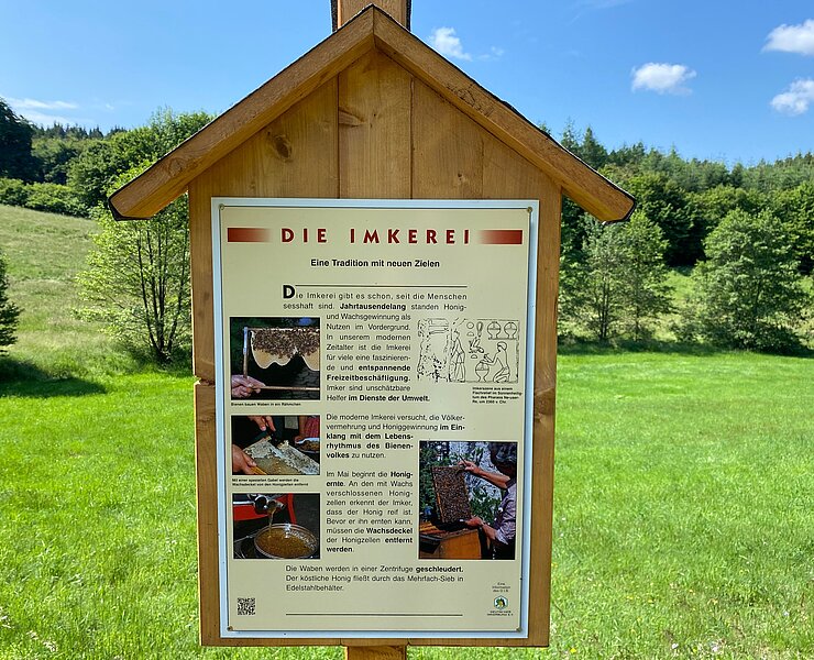 Informationstafel Bienenlehrpfad Jahnsgrün (Christfried Nicolaus, Hartmannsdorf)
