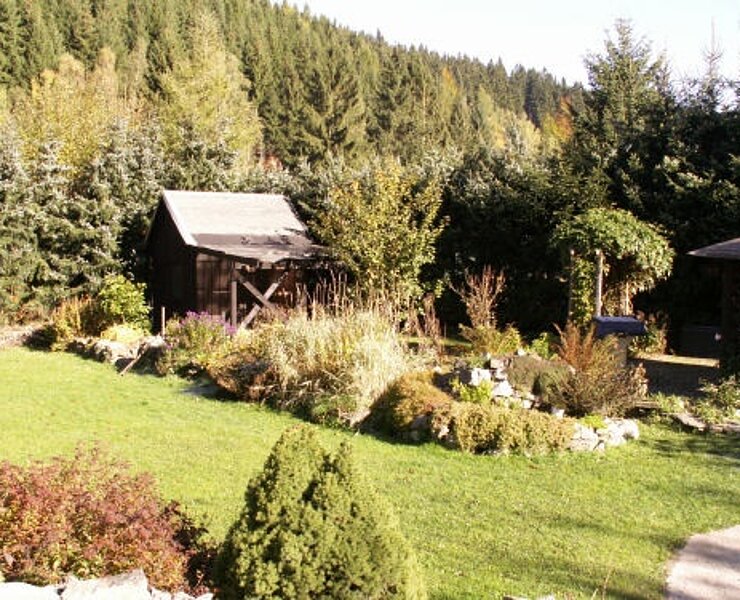 Garten zur Ferienwohnung (Rainer Wesely)