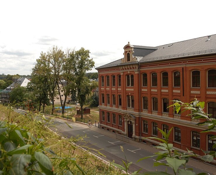 Die "Rote Schule" (Aileen Wölfel)