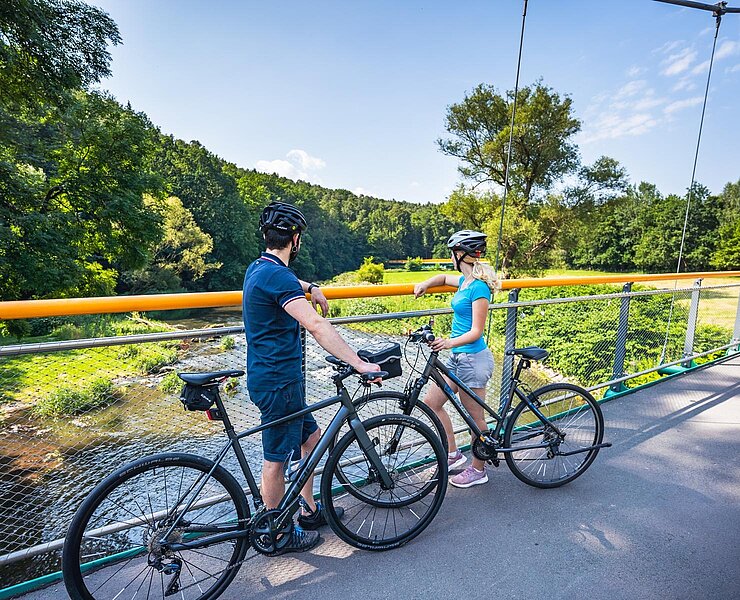 Chemnitztalradweg - Hängebrücke Auerswalde (Zweckverband "Chemnitztalradweg", Oliver Göhler)