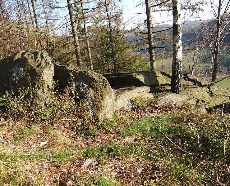 Rastplatz an den Felsen (Stadt und Gästebüro Wolkenstein - Uta Liebing)