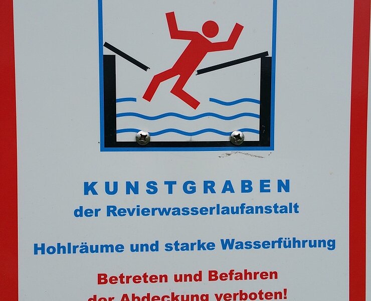Hinweisschild Kunstgraben (Matthias Drechsel)