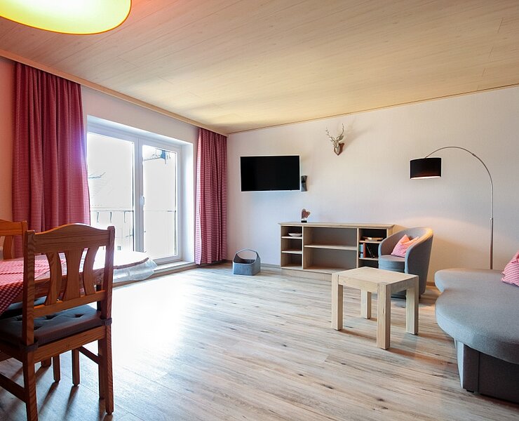 Appartements Gahler - Bergblick (Christopher Gahler, Café Schmiedl)