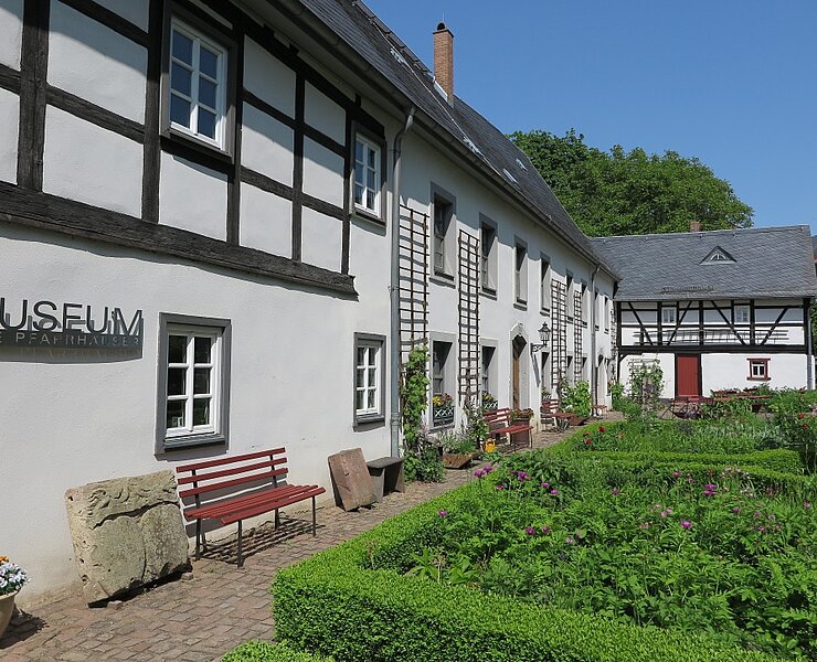 Museum Alte Pfarrhäuser (Nadin Poster)