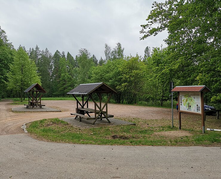 Rochlitzer Berg - Unterer Parkplatz (Bastian Rakow)
