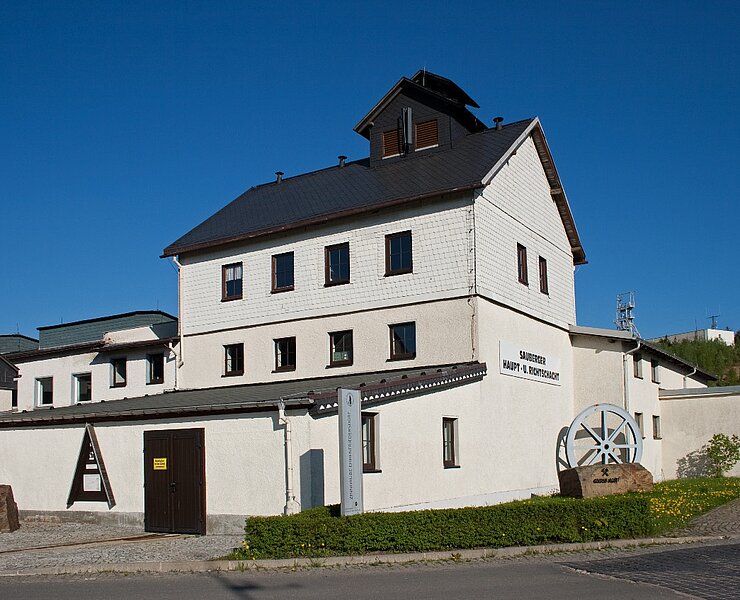 Sauberger Haupt- und Richtschacht - Schachthaus (WFE GmbH Annaberg-Buchholz)