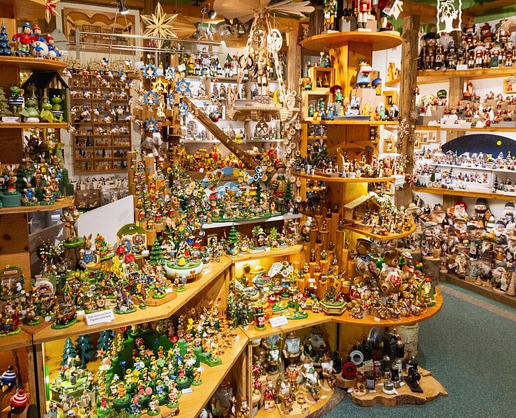 Fachgeschäft für erzgebirgische Volkskunst Auerbacher Erzgebirgs Haus - Geschenkboutique Waibel in Auerbach (Rene Steckert)