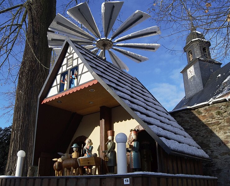 Ortspyramide Weißbach (Corinna Bergelt)