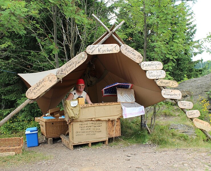 Kaffee-Kurt - das Waldcafé mitten in der Natur (Birgit Knöbel)