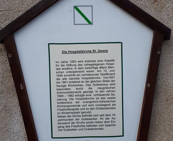 Infotafel: Hospitalkirche St. Georg (Koordinator Städtebund Silberberg)